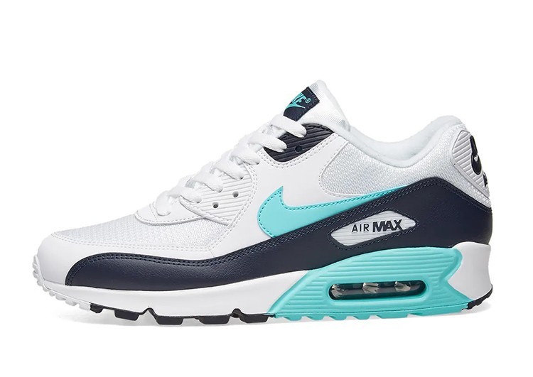 Nike-Air-Max-90-Essential_-2