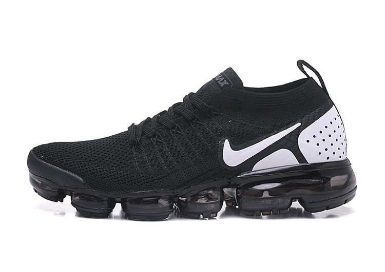 Nike-Air-Vapor-Max-Flyknit-2.0W-Black-White-logo-1