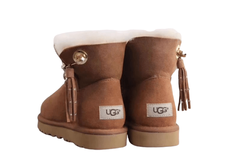 UGG-2-3-removebg-preview
