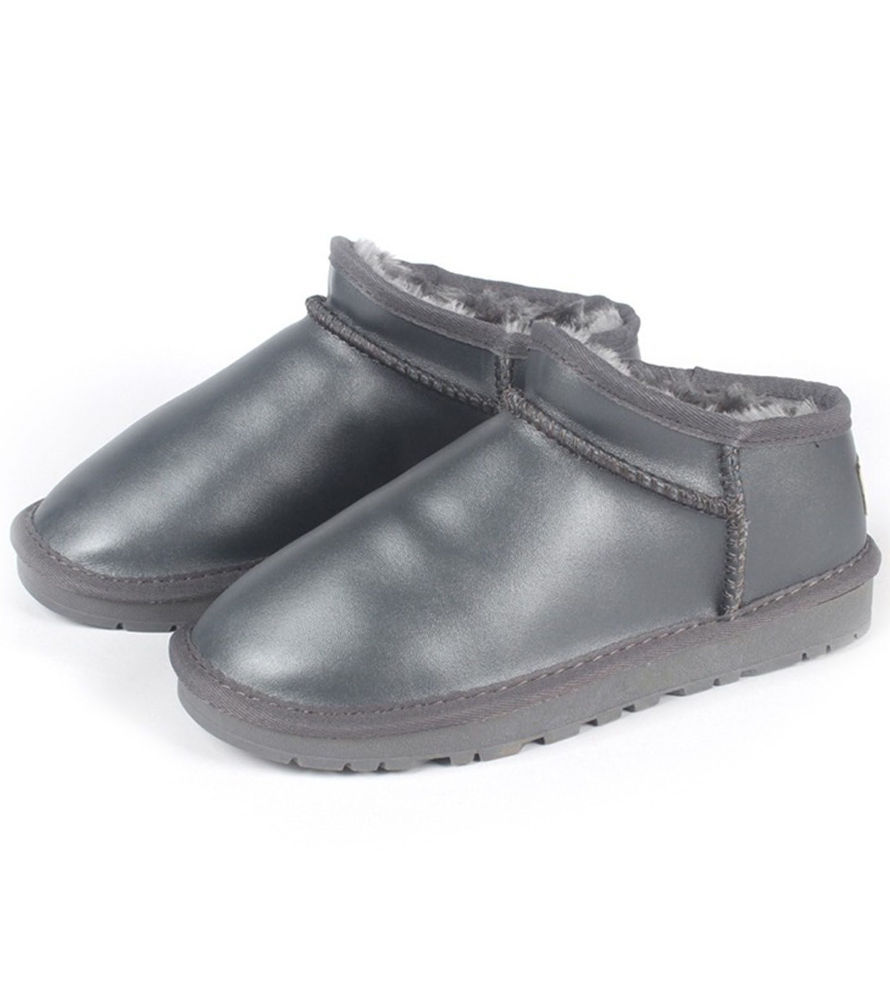 UGG-MINI-LOW-SLIPPERS-2